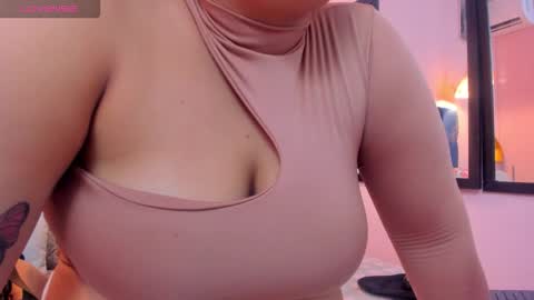 Snapshot of neferet_opal chatting on February 27, 2026, 12:21 am neferet_opal online show from February 27, 2026, 12:21 am