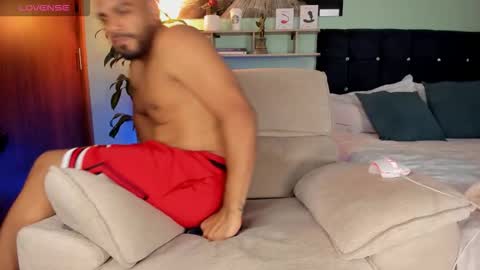 Snapshot of neganhot_ chatting on February 5, 2026, 11:09 pm NEGAN online show from February 5, 2026, 11:09 pm