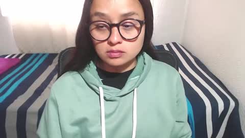 Zoe online show from September 17, 2025, 3:46 pm