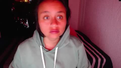 Zoe online show from November 13, 2025, 1:26 am