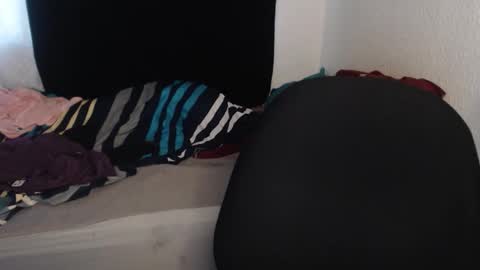 Zoe online show from November 27, 2025, 11:01 am