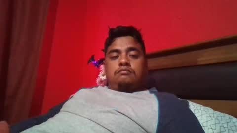 negritoo_2503 online show from November 18, 2025, 10:09 am