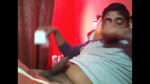 negritoo_2503 online show from November 22, 2025, 11:53 am