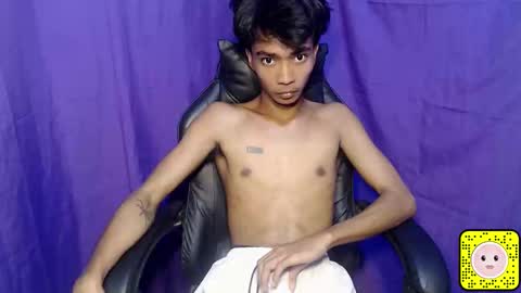 Snapshot of neil_asian69 chatting on January 18, 2026, 7:56 am neil_asian69 online show from January 18, 2026, 7:56 am