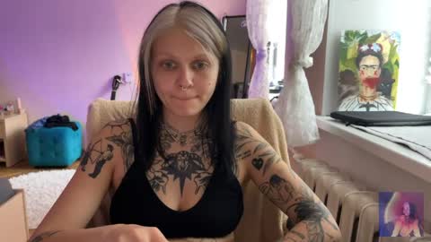 Neilanna online show from May 18, 2026, 5:52 pm