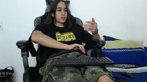 neitan___ online show from June 30, 2026, 8:43 pm