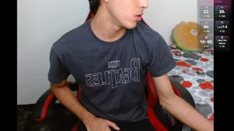 Snapshot of neithanzyn chatting on December 14, 2025, 7:40 pm Neithanzyn online show from December 14, 2025, 7:40 pm