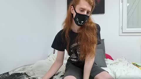 Neko online show from January 21, 2025, 9:36 pm