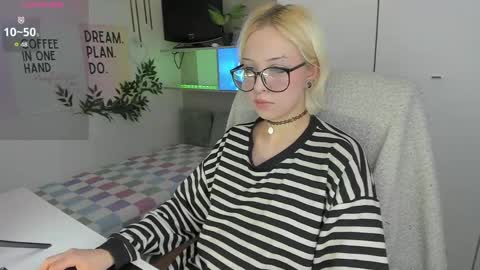 Kate online show from May 9, 2026, 8:47 pm
