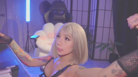 Snapshot of nekyra_san chatting on January 8, 2025, 11:30 pm Mely Birthday party saturday night BYO online show from January 8, 2025, 11:30 pm