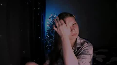 Nelli online show from December 20, 2025, 8:27 pm