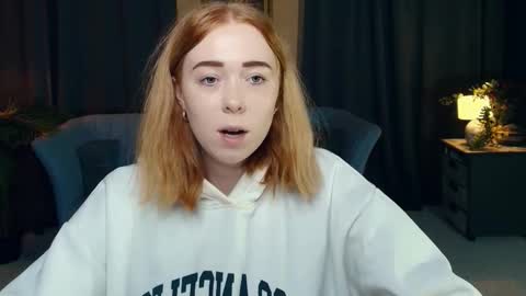 Nelli online show from December 5, 2025, 8:27 pm