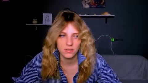 Snapshot of nelly_storm chatting on September 15, 2025, 7:25 pm nelly_storm online show from September 15, 2025, 7:25 pm