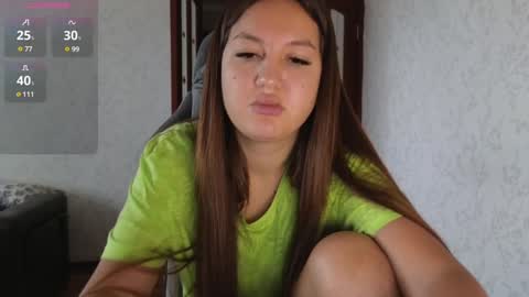 Snapshot of nellyfischer chatting on December 17, 2024, 10:12 am Nelly online show from December 17, 2024, 10:12 am