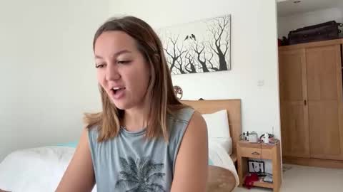 Snapshot of nellyfischer chatting on November 20, 2025, 7:41 am Nelly online show from November 20, 2025, 7:41 am