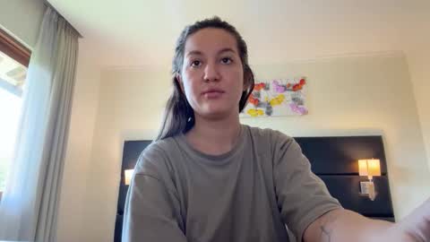 Snapshot of nellyfischer chatting on December 22, 2025, 5:48 am Nelly online show from December 22, 2025, 5:48 am