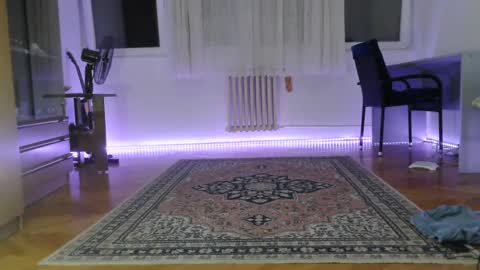 nemcahot online show from February 6, 2025, 6:46 pm