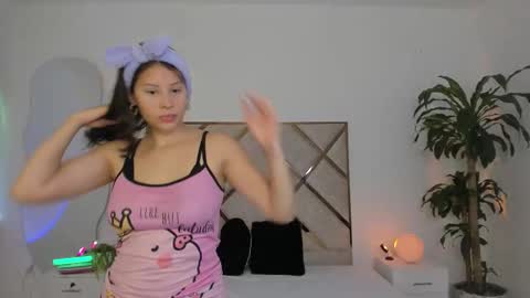 Snapshot of nenaarisk chatting on February 6, 2026, 1:47 pm nenaarisk online show from February 6, 2026, 1:47 pm