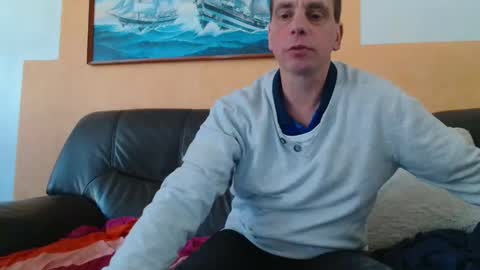 Snapshot of nenees chatting on February 23, 2025, 12:16 pm nenees online show from February 23, 2025, 12:16 pm