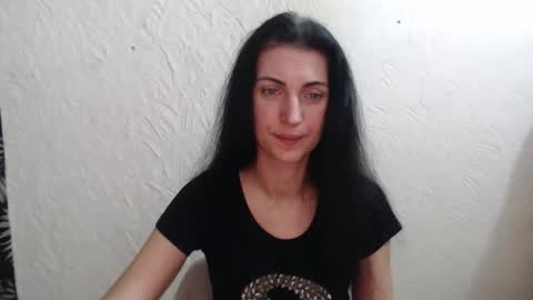 Snapshot of nensyfay_ chatting on January 10, 2026, 9:30 pm Nensy online show from January 10, 2026, 9:30 pm