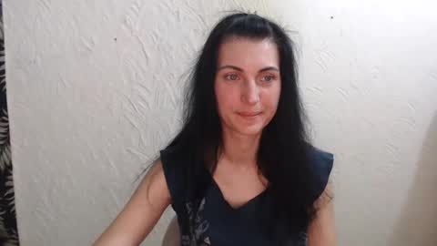 Snapshot of nensyfay_ chatting on April 4, 2026, 6:27 pm Nensy online show from April 4, 2026, 6:27 pm