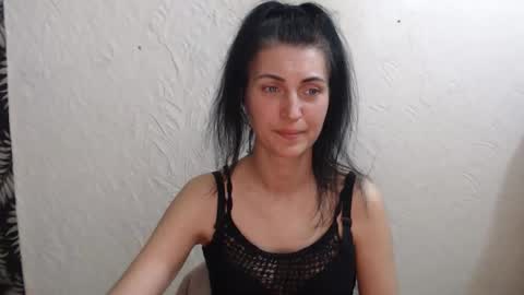 Snapshot of nensyfay_ chatting on April 13, 2026, 4:01 pm Nensy online show from April 13, 2026, 4:01 pm