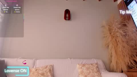 Snapshot of neo_dimou chatting on January 10, 2026, 12:29 pm Jordan online show from January 10, 2026, 12:29 pm