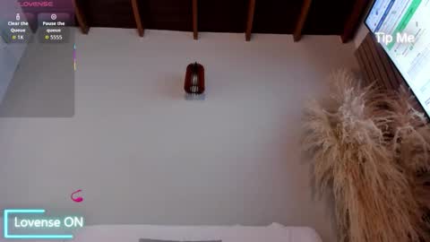 Snapshot of neo_dimou chatting on January 12, 2026, 12:43 pm Jordan online show from January 12, 2026, 12:43 pm