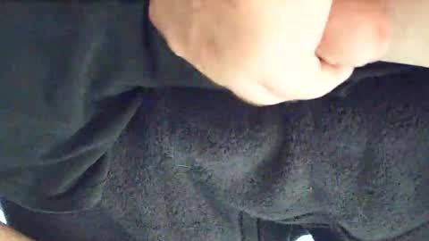 neohiom4f online show from November 27, 2025, 5:37 pm