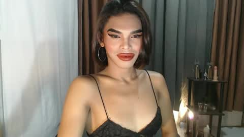 Snapshot of neomi_hardcock chatting on February 17, 2026, 4:13 pm neomi online show from February 17, 2026, 4:13 pm