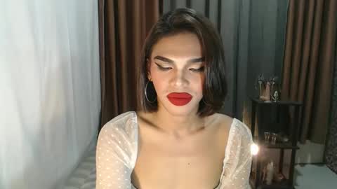 Snapshot of neomi_hardcock chatting on February 24, 2026, 6:06 pm neomi online show from February 24, 2026, 6:06 pm