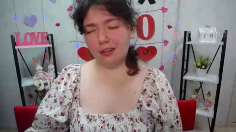 Snapshot of neonilalisova chatting on October 16, 2025, 5:52 am NeonilaLisova online show from October 16, 2025, 5:52 am