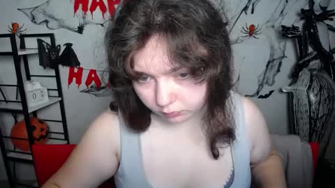 Snapshot of neonilalisova chatting on November 8, 2025, 6:24 am NeonilaLisova online show from November 8, 2025, 6:24 am