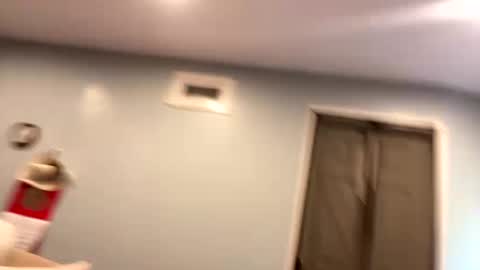 Neon online show from September 24, 2025, 11:08 pm