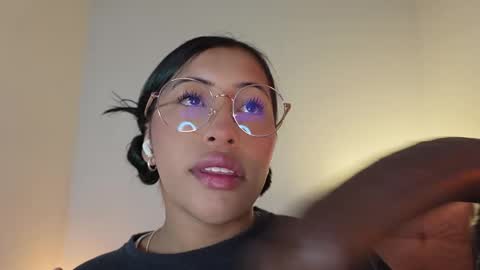 Snapshot of nerak_a chatting on September 18, 2025, 4:42 pm Helena    Every Friday new video for my fan club loves  online show from September 18, 2025, 4:42 pm