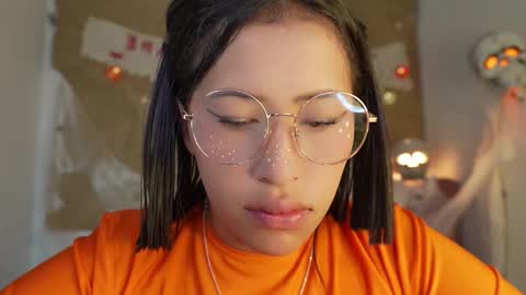 Snapshot of nerak_a chatting on October 27, 2025, 6:12 pm Helena    Every Friday new video for my fan club loves  online show from October 27, 2025, 6:12 pm