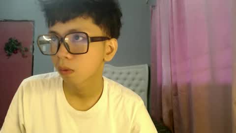 Ethan online show from May 21, 2026, 11:01 pm