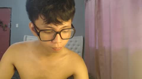 Ethan online show from May 25, 2026, 10:38 pm