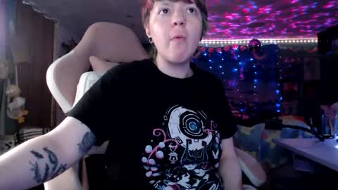 Snapshot of nerdy_squirty chatting on July 13, 2026, 7:55 am NerdySquirty online show from July 13, 2026, 7:55 am