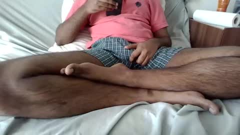 Nerlinlee online show from March 9, 2025, 9:46 am