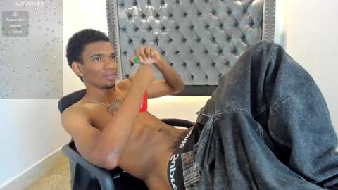 Snapshot of nero_reyd chatting on February 20, 2026, 7:58 pm Nero online show from February 20, 2026, 7:58 pm