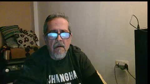 Snapshot of neron401 chatting on November 27, 2025, 8:55 pm neron401 online show from November 27, 2025, 8:55 pm