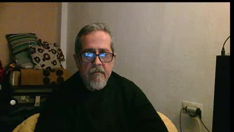 Snapshot of neron401 chatting on November 28, 2025, 9:39 pm neron401 online show from November 28, 2025, 9:39 pm