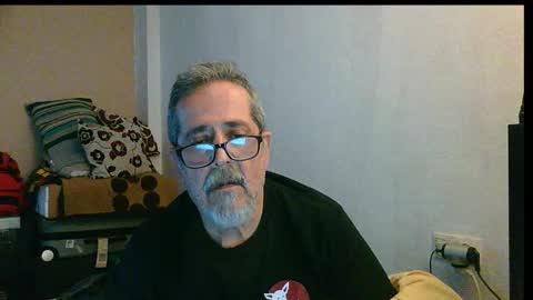 Snapshot of neron401 chatting on November 29, 2025, 4:32 pm neron401 online show from November 29, 2025, 4:32 pm