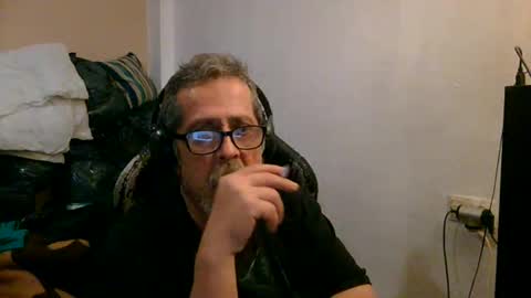 neron401 online show from April 6, 2026, 4:21 am