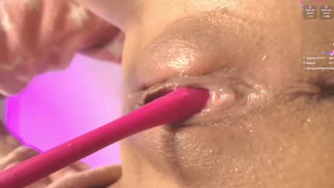 Snapshot of ness_wi chatting on December 15, 2024, 7:13 am online show from December 15, 2024, 7:13 am