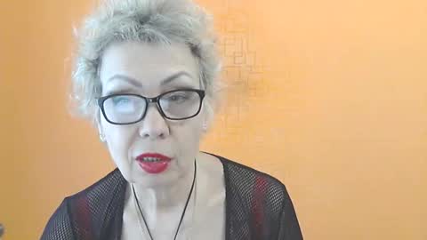 NessyJenixs online show from February 17, 2026, 9:50 am