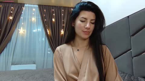 Nessy online show from December 4, 2025, 4:05 pm