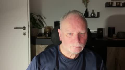 Snapshot of nettermann1968 chatting on January 7, 2026, 4:59 am nettermann1968 online show from January 7, 2026, 4:59 am