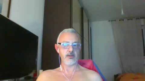 Snapshot of nevenerabis chatting on March 7, 2025, 1:53 am nevenerabis online show from March 7, 2025, 1:53 am